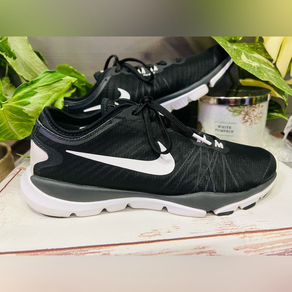 Women’s Nike Athletic Shoes